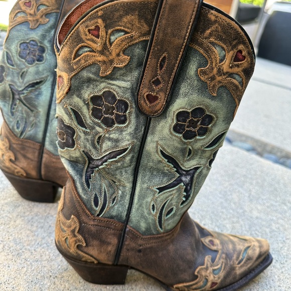 Uniquely Stitched distresed Cowboy Boot Mid-calf - Picture 6 of 9